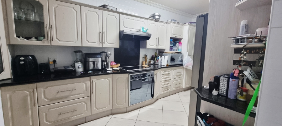 3 Bedroom Property for Sale in Beacon Bay Eastern Cape